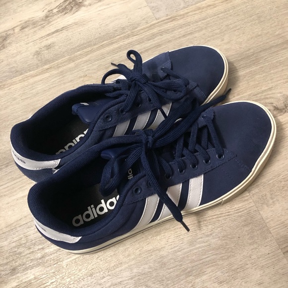 Adidas Sneakers - Picture 2 of 5